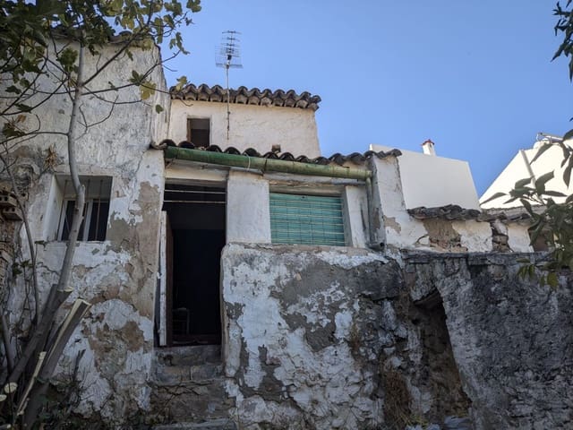 2 bedroom Townhouse for sale in Algodonales - € 39,000 (Ref: 8927231)