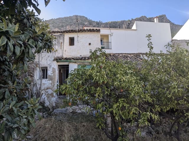 2 bedroom Townhouse for sale in Algodonales - € 39,000 (Ref: 8927231)