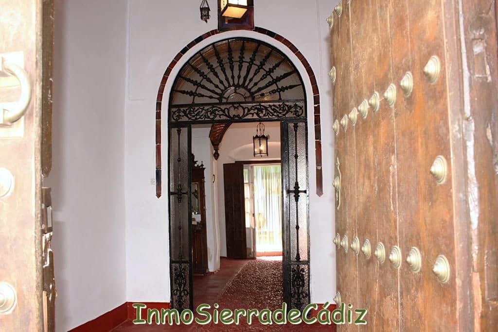 9 slaapkamer Huis te koop in Olvera - € 420.000 (Ref: 8944930)