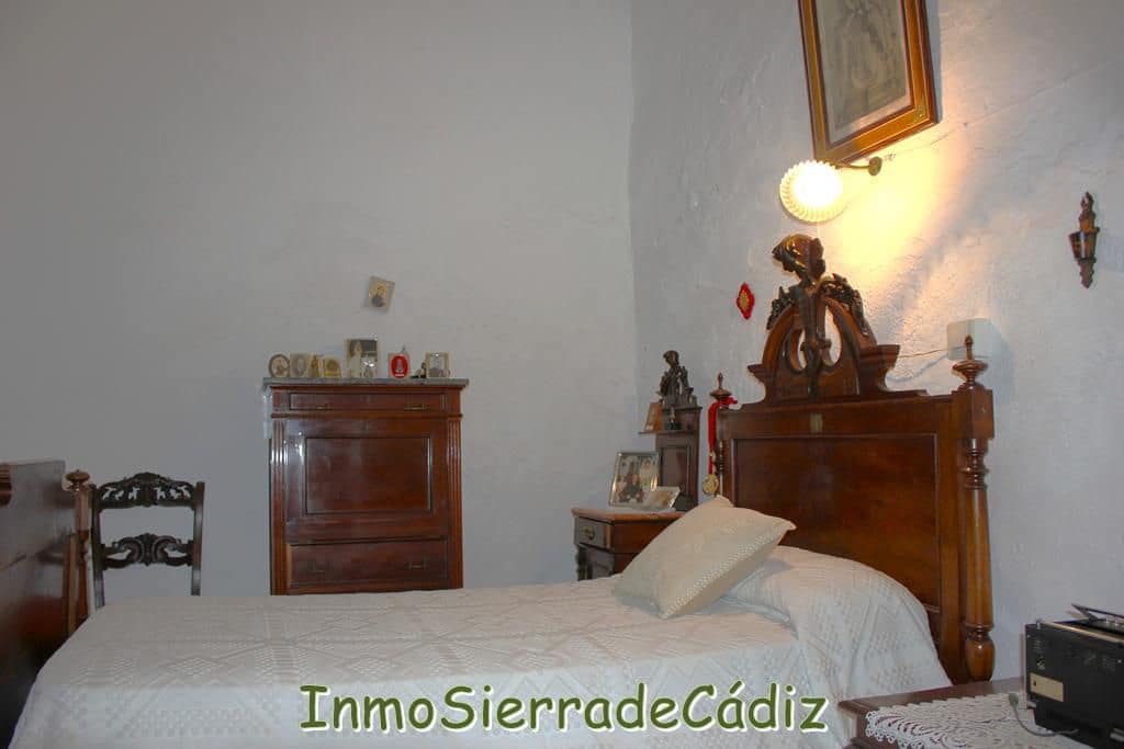 9 slaapkamer Huis te koop in Olvera - € 420.000 (Ref: 8944930)