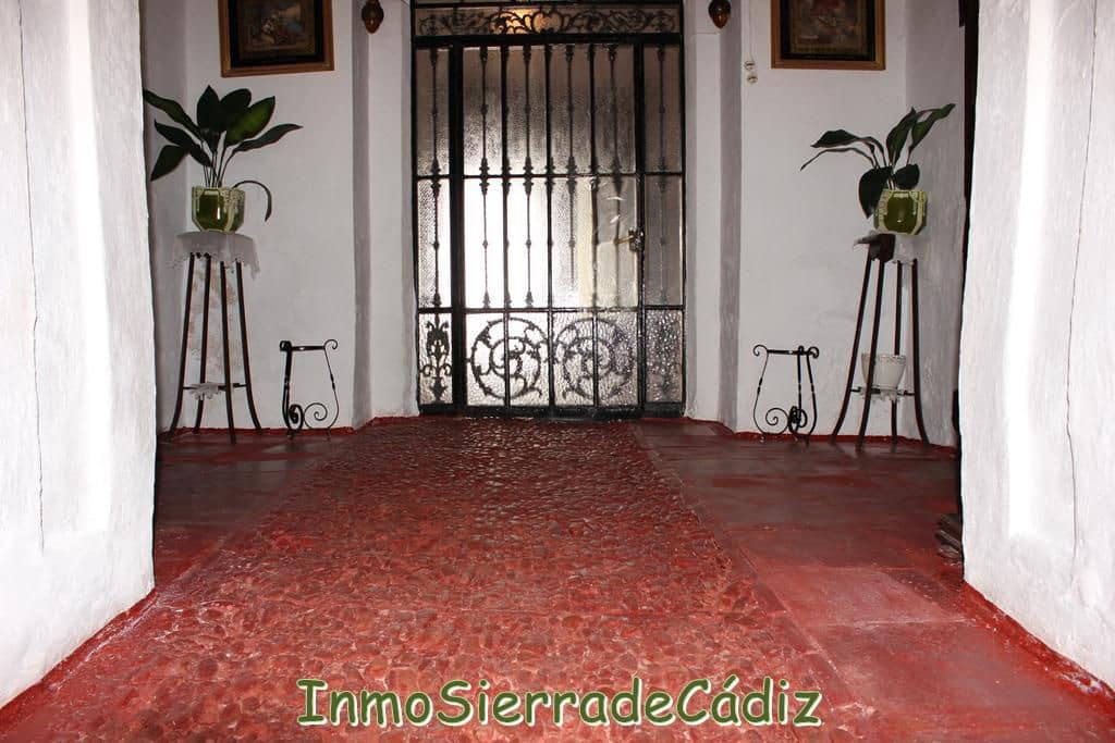 9 slaapkamer Huis te koop in Olvera - € 420.000 (Ref: 8944930)