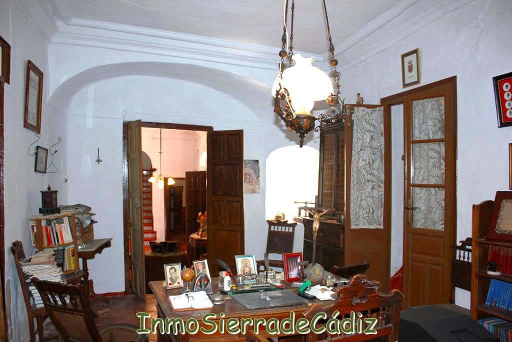 9 slaapkamer Huis te koop in Olvera - € 420.000 (Ref: 8944930)