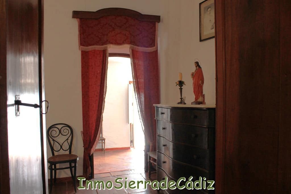 9 slaapkamer Huis te koop in Olvera - € 420.000 (Ref: 8944930)