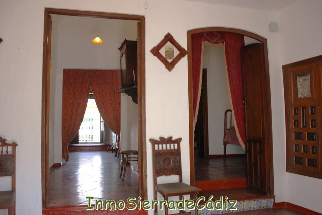 9 slaapkamer Huis te koop in Olvera - € 420.000 (Ref: 8944930)