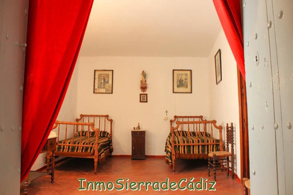 9 slaapkamer Huis te koop in Olvera - € 420.000 (Ref: 8944930)