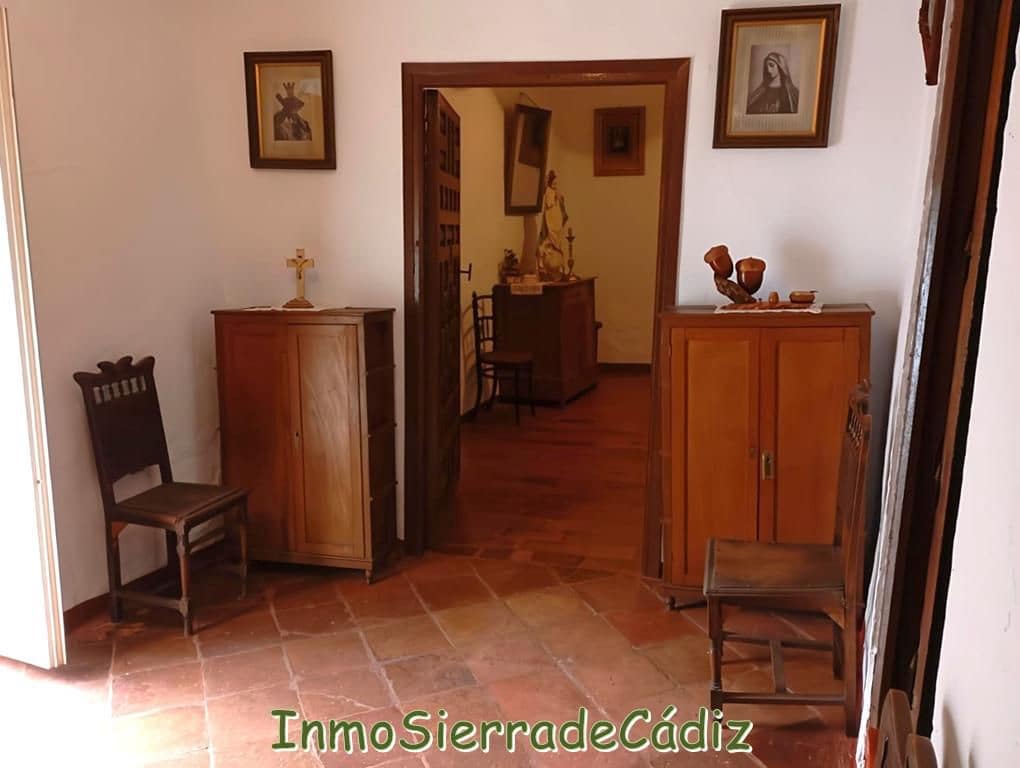 9 slaapkamer Huis te koop in Olvera - € 420.000 (Ref: 8944930)