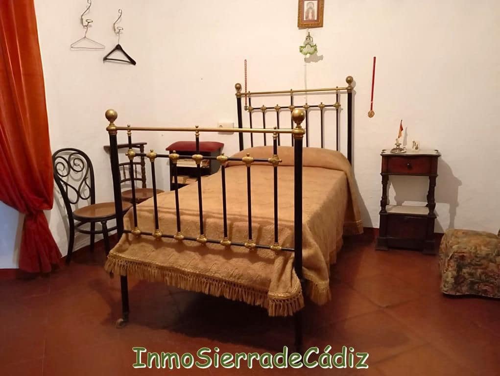 9 slaapkamer Huis te koop in Olvera - € 420.000 (Ref: 8944930)