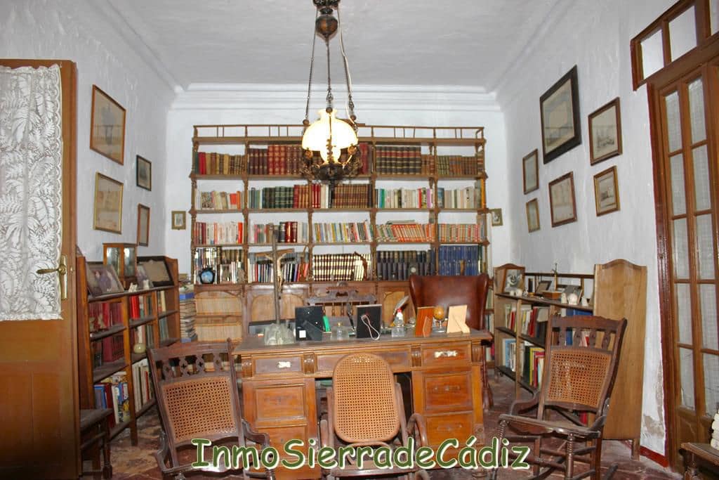 9 slaapkamer Huis te koop in Olvera - € 420.000 (Ref: 8944930)