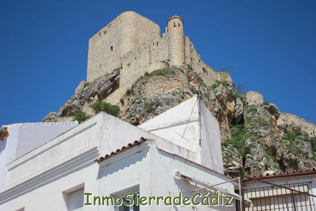 9 slaapkamer Huis te koop in Olvera - € 420.000 (Ref: 8944930)