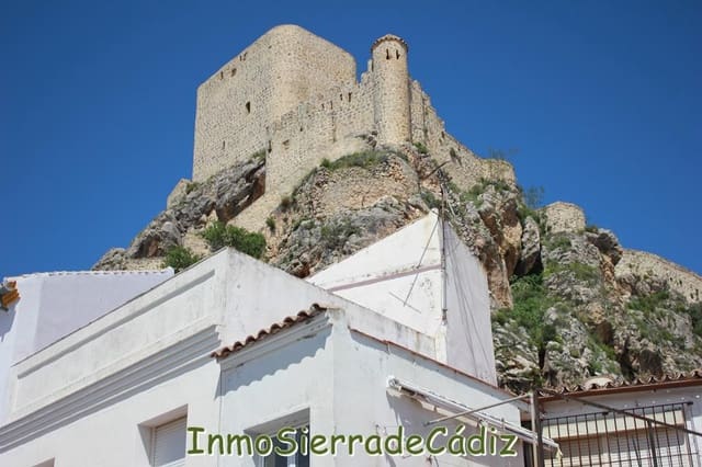 9 sypialnia Dom na sprzedaż w Olvera - 420 000 € (Ref: 8944930)