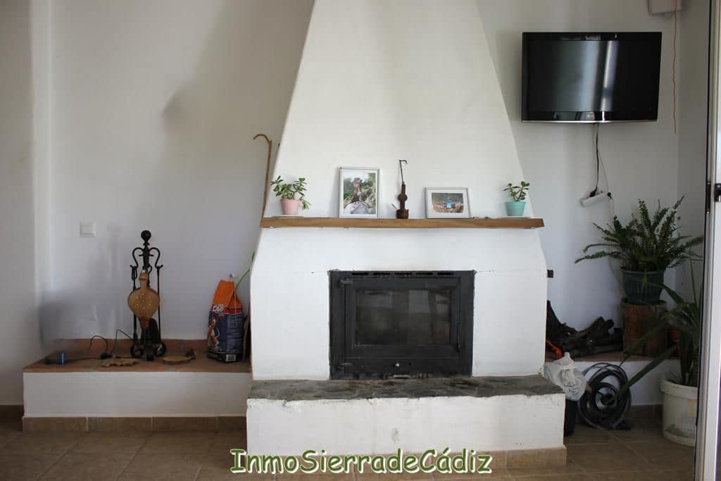 2 bedroom Finca/Country House for sale in Algodonales with garage - € 380,000 (Ref: 8960489)
