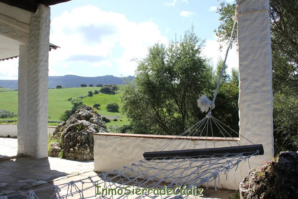 2 bedroom Finca/Country House for sale in Algodonales with garage - € 380,000 (Ref: 8960489)