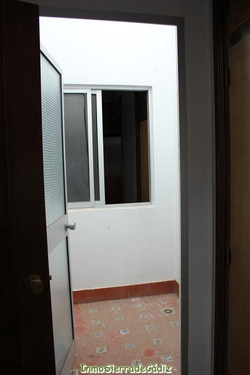 Townhouse for sale in Olvera - € 170,000 (Ref: 8966832)