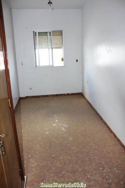 Townhouse for sale in Olvera - € 170,000 (Ref: 8966832)