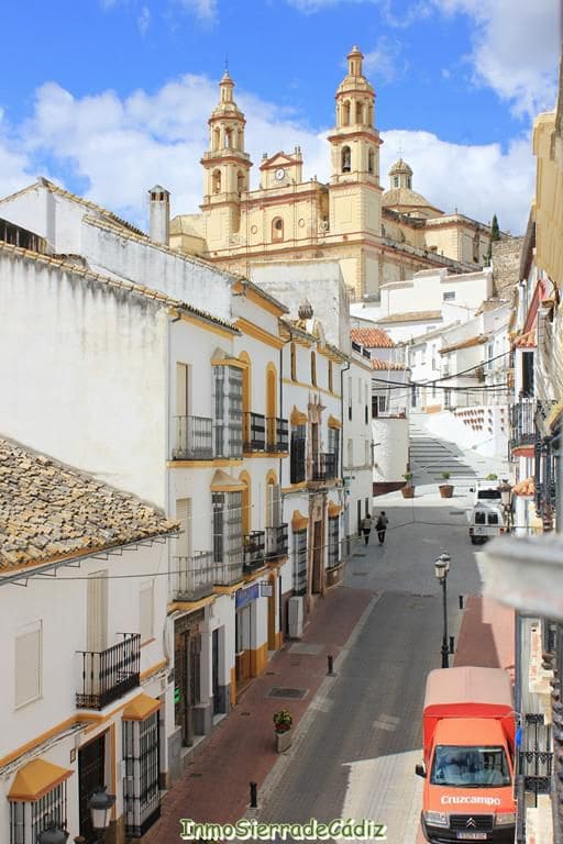 Townhouse for sale in Olvera - € 170,000 (Ref: 8966832)