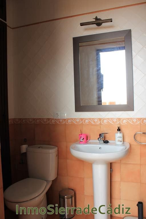 4 soverom Hus til salgs i Olvera med garasje - € 359 000 (Ref: 9041615)