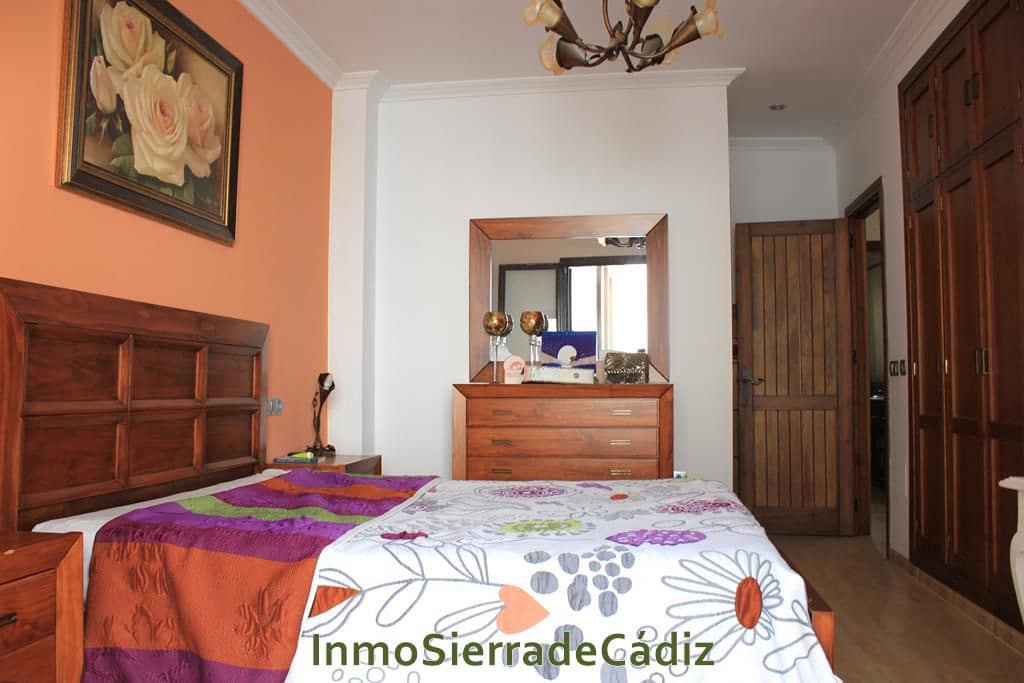 4 soverom Hus til salgs i Olvera med garasje - € 359 000 (Ref: 9041615)