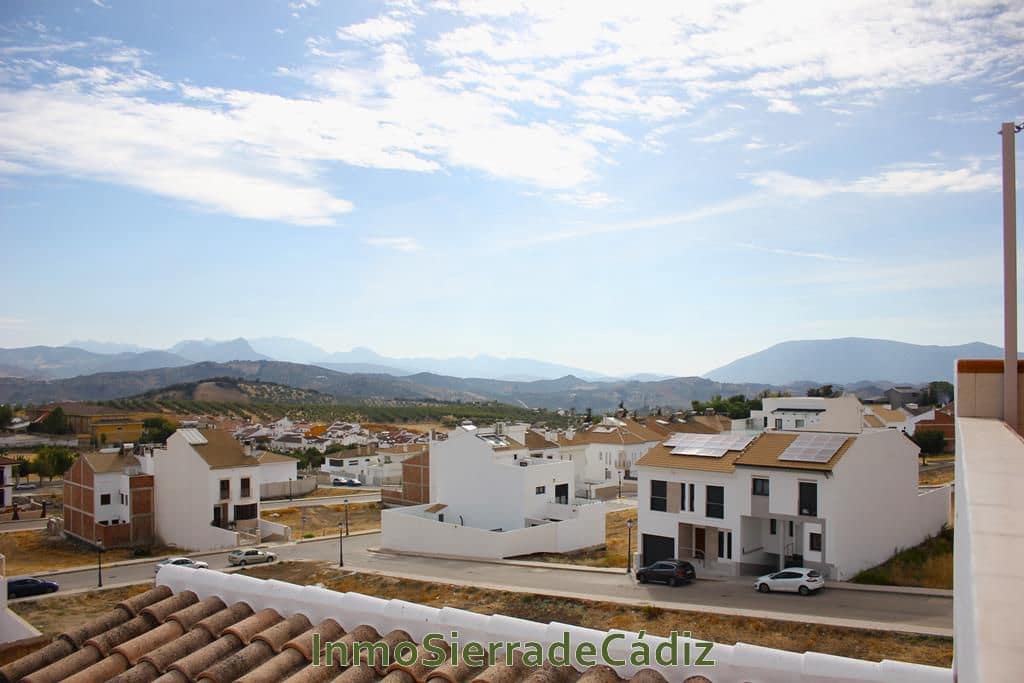 4 soverom Hus til salgs i Olvera med garasje - € 359 000 (Ref: 9041615)