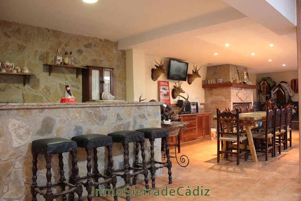 4 soverom Hus til salgs i Olvera med garasje - € 359 000 (Ref: 9041615)