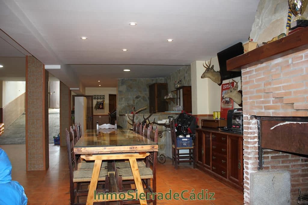 4 soverom Hus til salgs i Olvera med garasje - € 359 000 (Ref: 9041615)