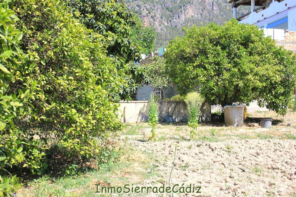 2 soveværelse Finca/Landehus til salg i Algodonales med garage - € 180.000 (Ref: 9075871)