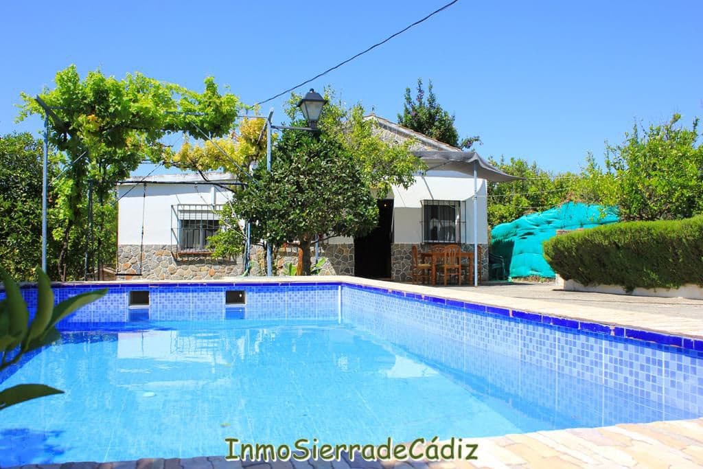 2 soveværelse Finca/Landehus til salg i Algodonales med garage - € 180.000 (Ref: 9075871)