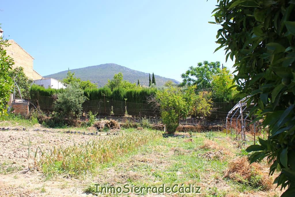 2 soveværelse Finca/Landehus til salg i Algodonales med garage - € 180.000 (Ref: 9075871)