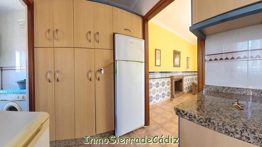 2 soveværelse Finca/Landehus til salg i Algodonales med garage - € 180.000 (Ref: 9075871)