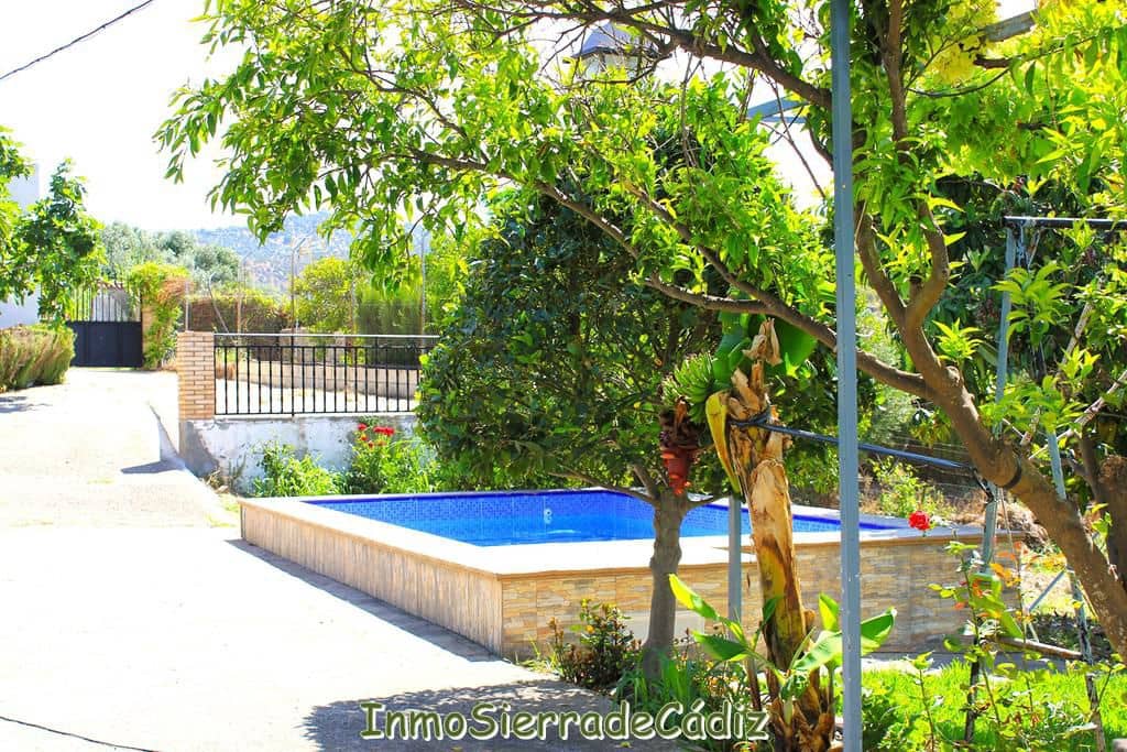 2 soveværelse Finca/Landehus til salg i Algodonales med garage - € 180.000 (Ref: 9075871)