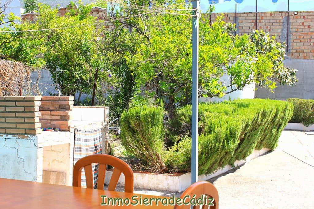 2 soveværelse Finca/Landehus til salg i Algodonales med garage - € 180.000 (Ref: 9075871)