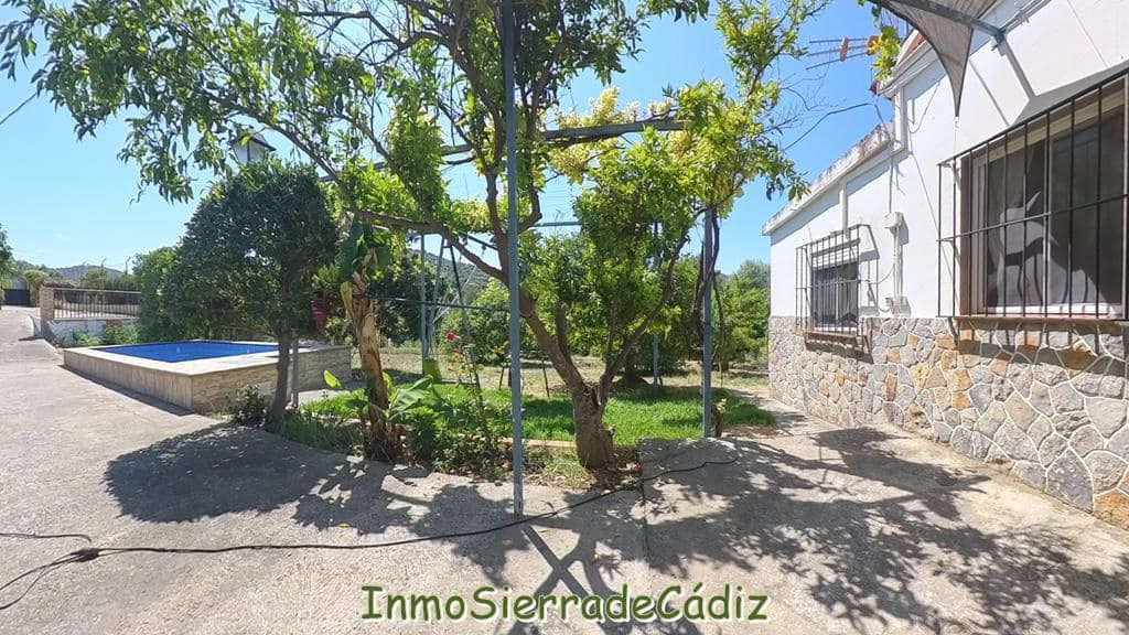 2 soveværelse Finca/Landehus til salg i Algodonales med garage - € 180.000 (Ref: 9075871)