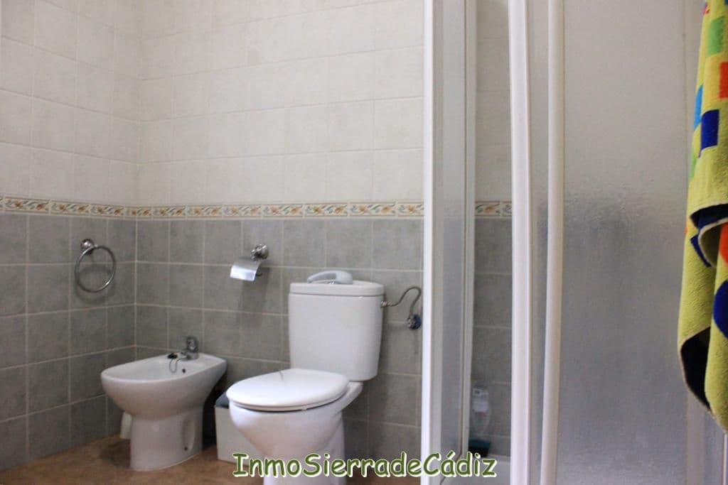 4 soveværelse Byhus til salg i Zahara de la Sierra - € 165.000 (Ref: 9117066)