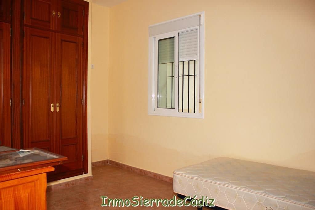 4 soveværelse Byhus til salg i Zahara de la Sierra - € 165.000 (Ref: 9117066)