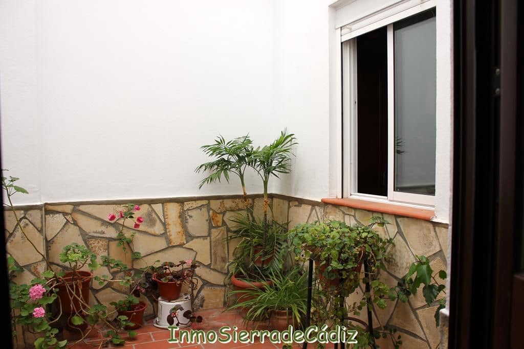 4 soveværelse Byhus til salg i Zahara de la Sierra - € 165.000 (Ref: 9117066)