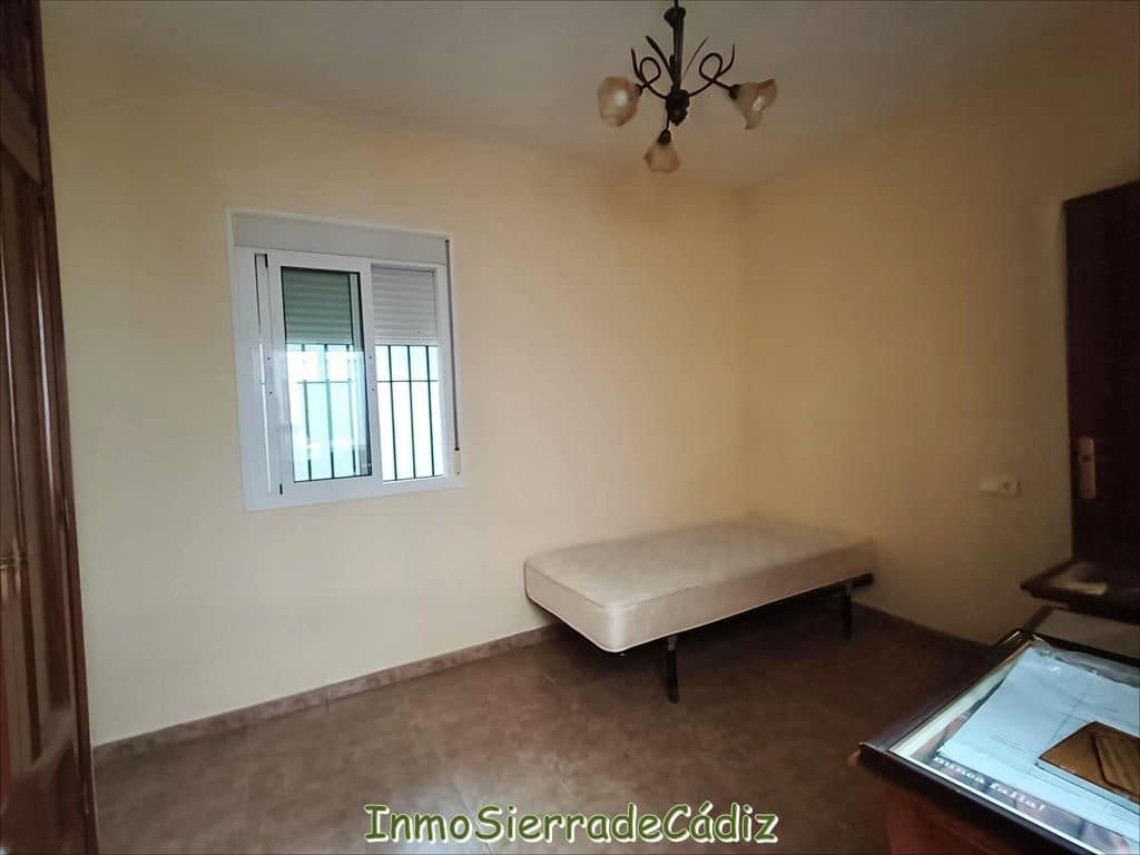 4 soveværelse Byhus til salg i Zahara de la Sierra - € 165.000 (Ref: 9117066)