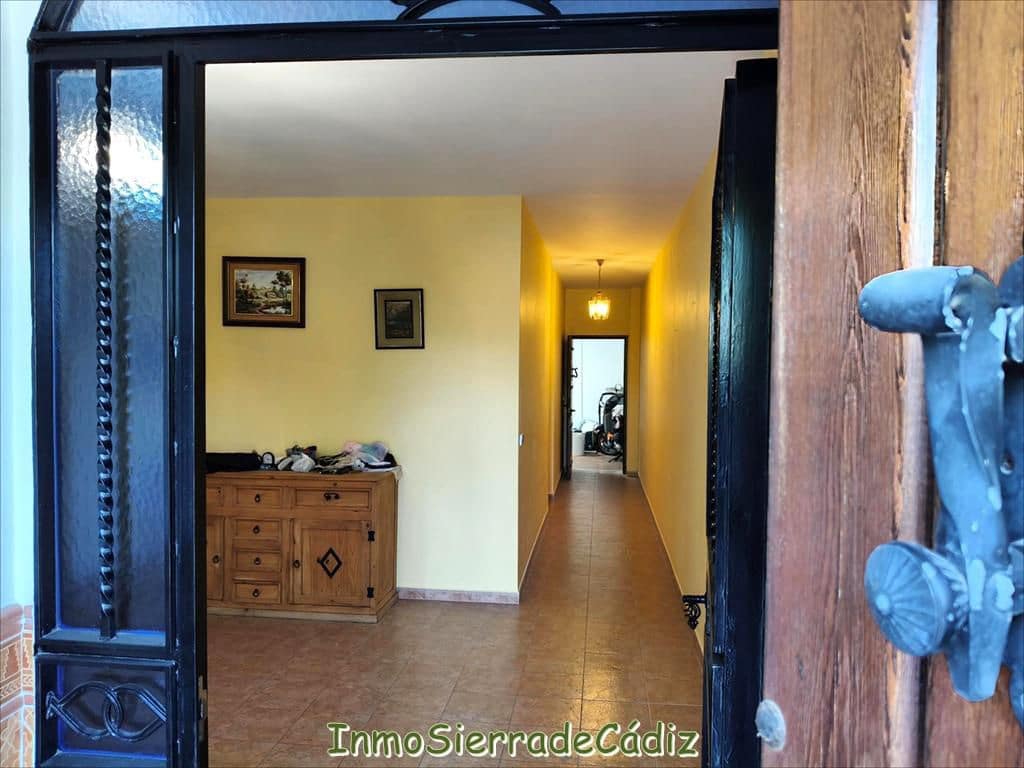 4 soveværelse Byhus til salg i Zahara de la Sierra - € 165.000 (Ref: 9117066)