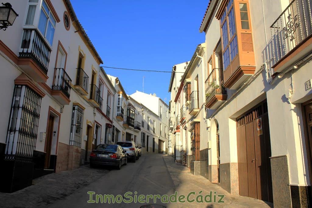 4 slaapkamer Huis te koop in Olvera - € 79.000 (Ref: 9134716)