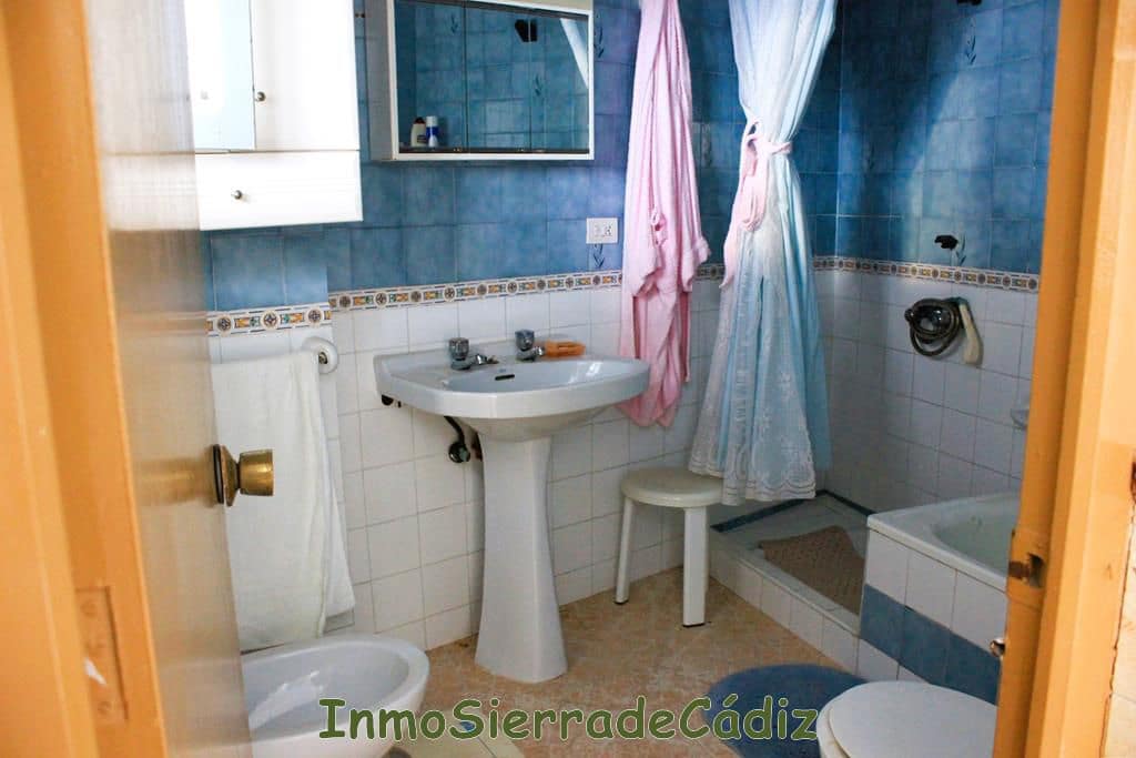 4 slaapkamer Huis te koop in Olvera - € 79.000 (Ref: 9134716)