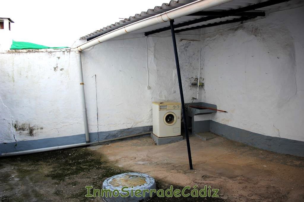 4 slaapkamer Huis te koop in Olvera - € 79.000 (Ref: 9134716)