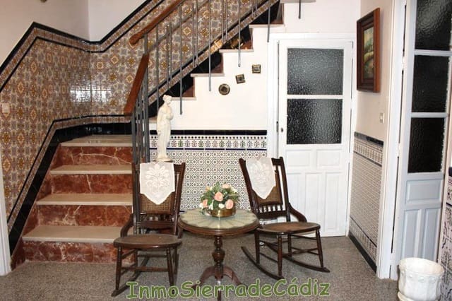 4 slaapkamer Huis te koop in Olvera - € 79.000 (Ref: 9134716)