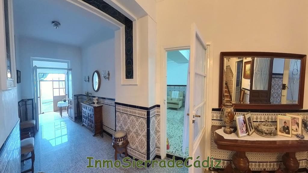 4 slaapkamer Huis te koop in Olvera - € 79.000 (Ref: 9134716)