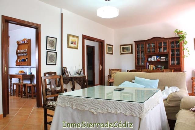 5 slaapkamer Villa te koop in Algodonales met garage - € 249.000 (Ref: 9156151)