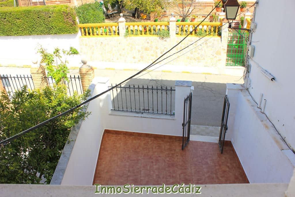 5 soveværelse Villa til salg i Algodonales med garage - € 249.000 (Ref: 9156151)