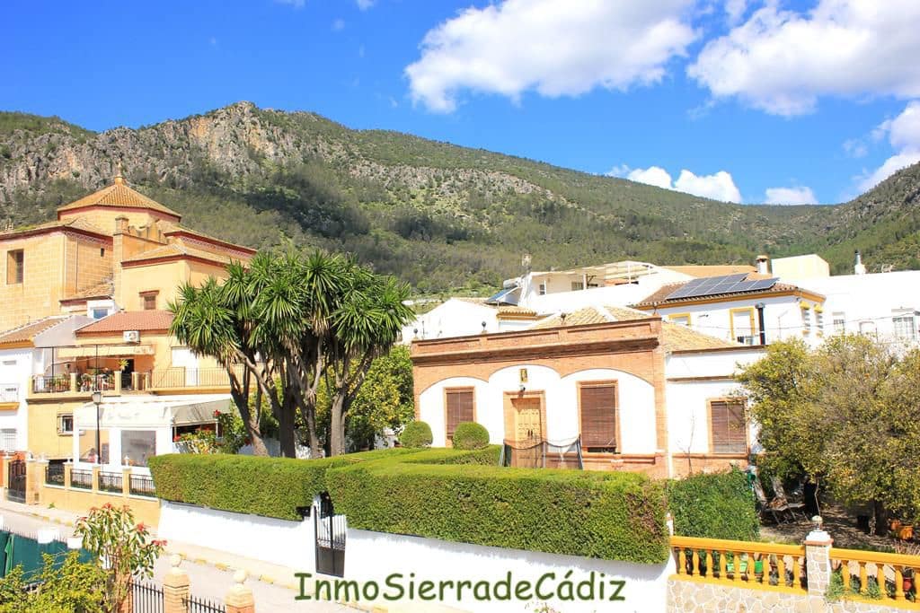 5 soveværelse Villa til salg i Algodonales med garage - € 249.000 (Ref: 9156151)