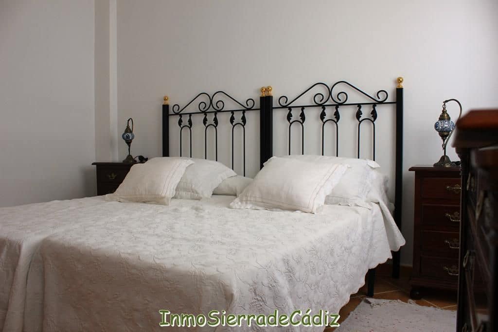 5 soveværelse Villa til salg i Algodonales med garage - € 249.000 (Ref: 9156151)