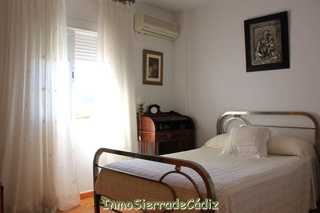 5 soveværelse Villa til salg i Algodonales med garage - € 249.000 (Ref: 9156151)