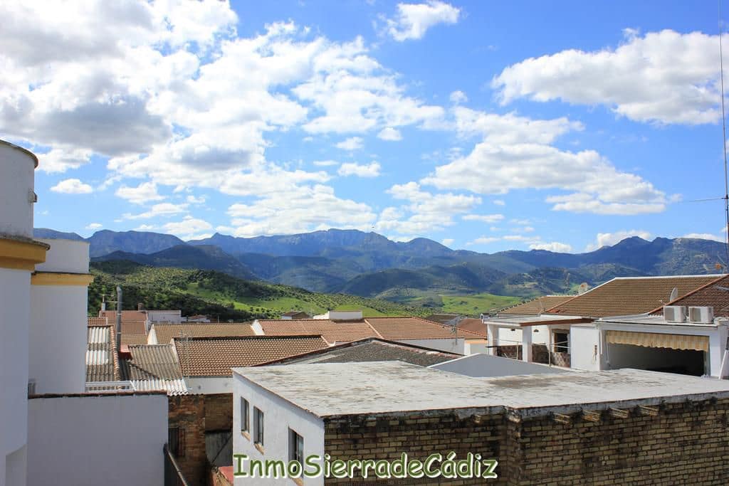 5 soveværelse Villa til salg i Algodonales med garage - € 249.000 (Ref: 9156151)