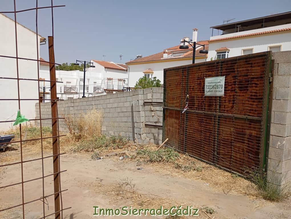 Grunde uden byggetilladelser til salg i Olvera - € 64.000 (Ref: 9161298)