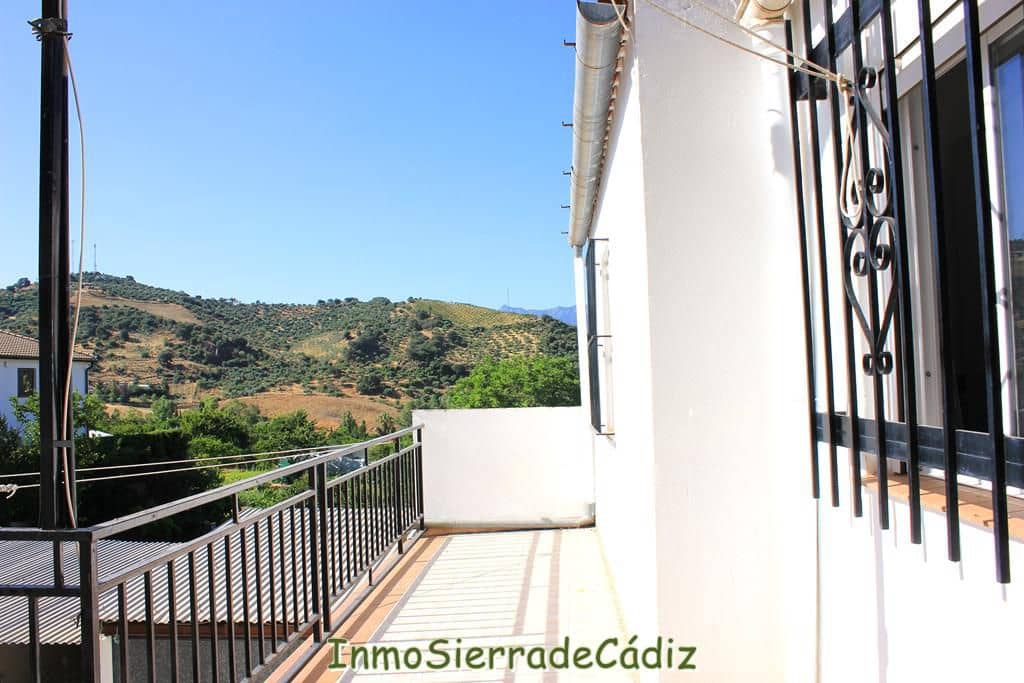 6 soveværelse Byhus til salg i Algodonales med garage - € 225.000 (Ref: 9177793)