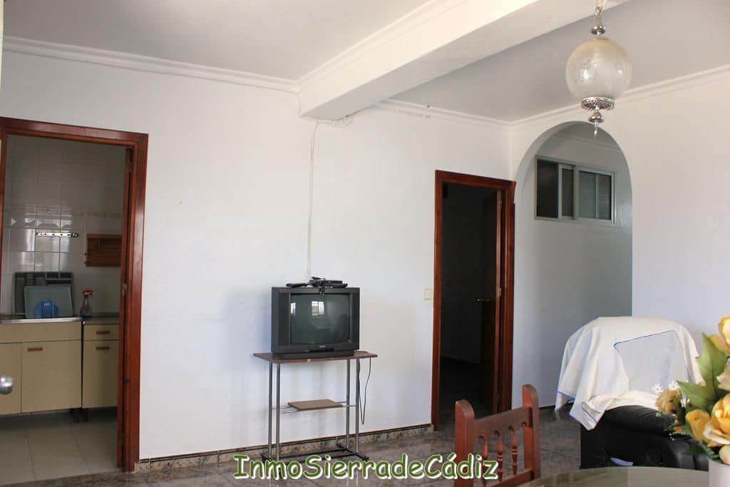 6 soveværelse Byhus til salg i Algodonales med garage - € 225.000 (Ref: 9177793)